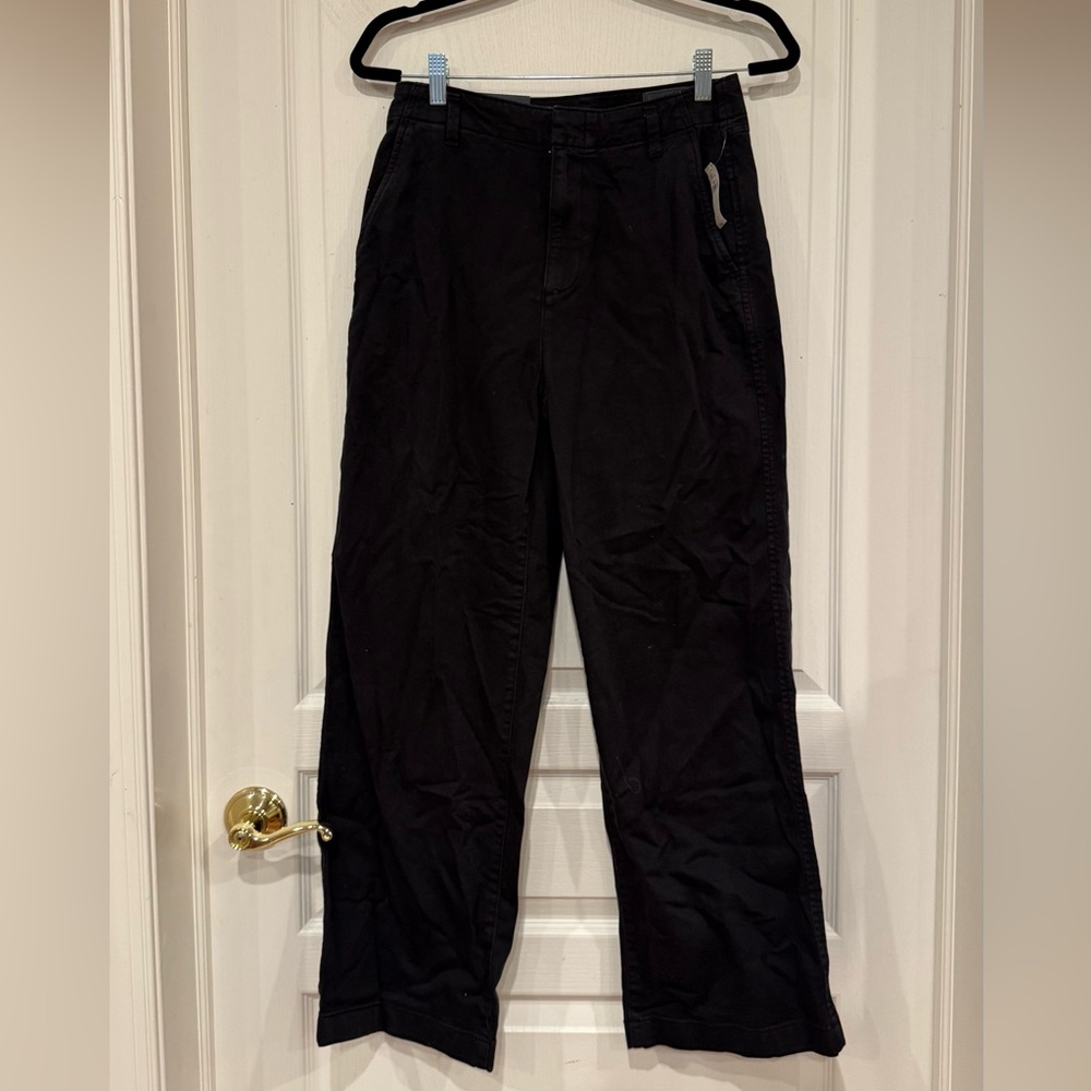Gap loose khaki pants